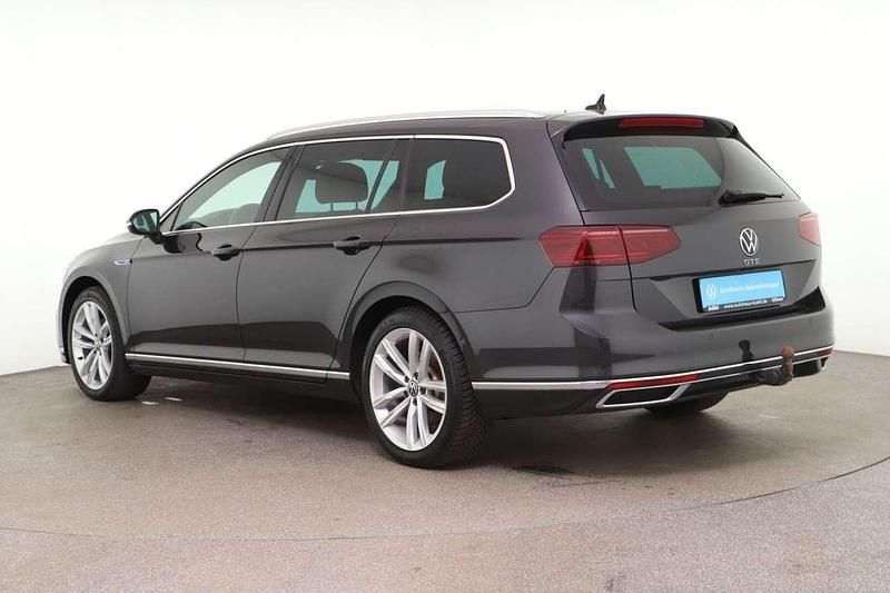 Gebraucht VW Passat GTE 218 PS (160 kW) 2020 Mangangrau metallic Kombi