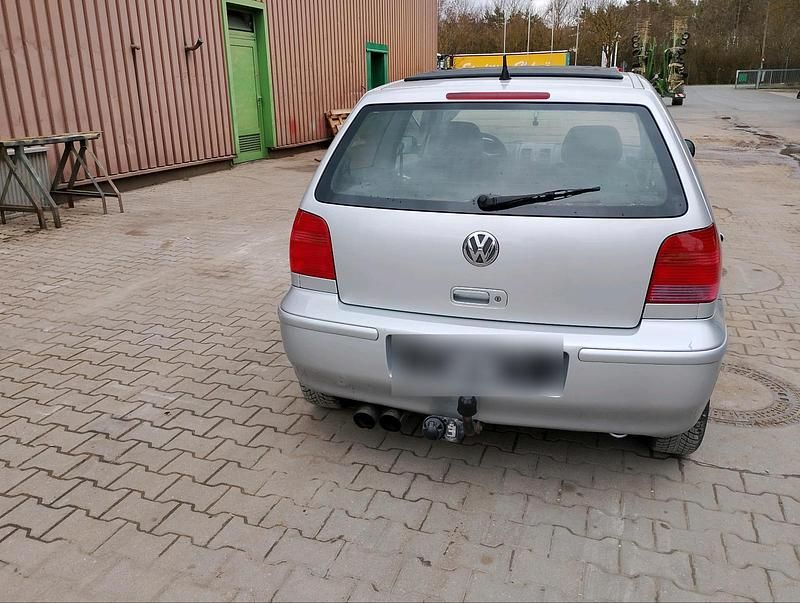 Gebraucht VW Polo 60 PS (44 kW) 2001 Silber Kleinwagen