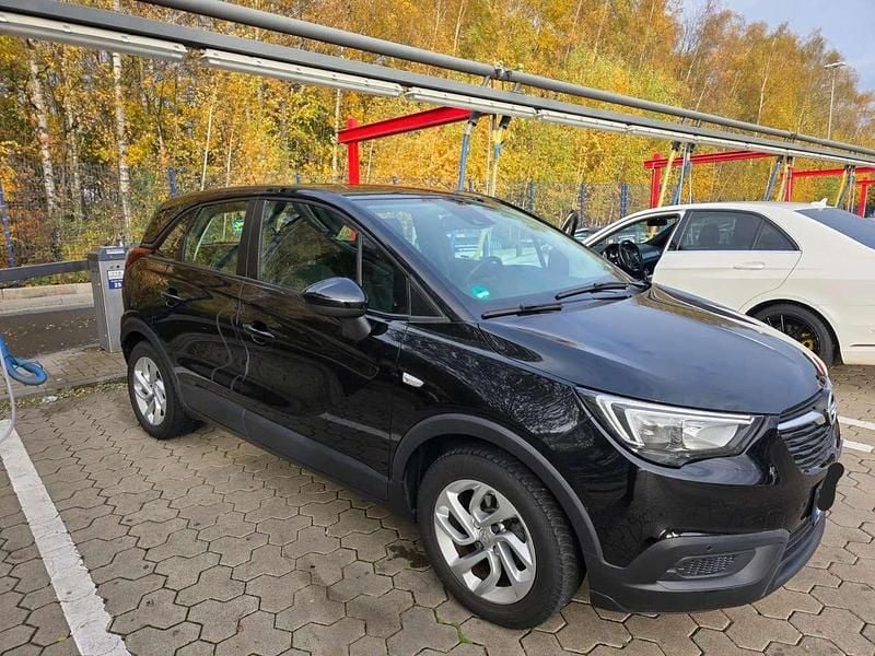 Gebraucht Opel Crossland X Selection 82 PS (60 kW) 2017 Schwarz SUV