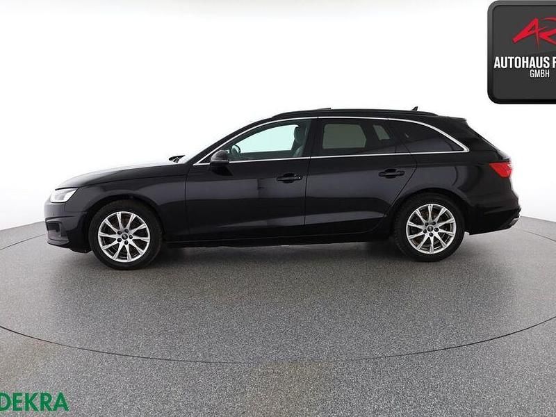 Gebraucht Audi A4 Ambiente 163 PS (119 kW) 2022 Brillantschwarz Kombi