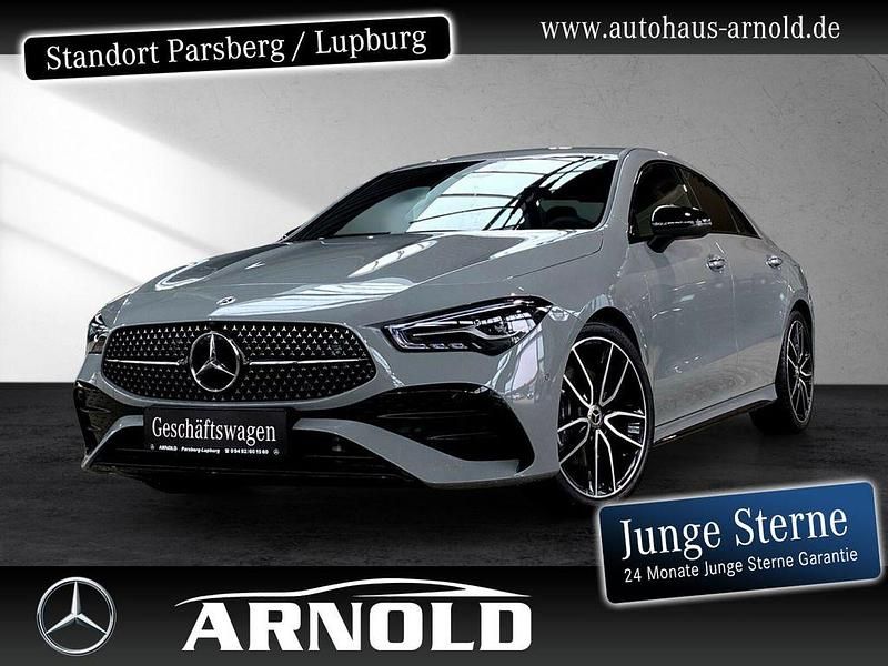 Grau (manufaktur alpingrau uni) Gebraucht 2025 Mercedes CLA220 AMG line Limousine | 47.750 € (Teuer) - Bild 1/4