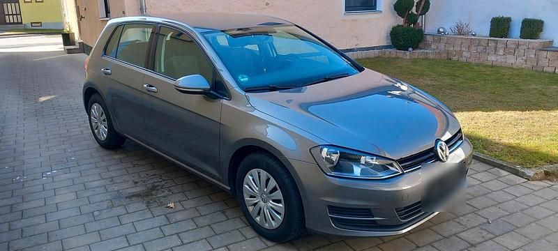 Gebraucht VW Golf VII 85 PS (62 kW) 2016 Grau Limousine