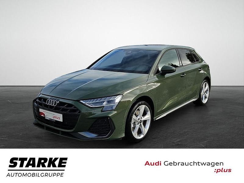 Gebraucht Audi A3 S-Line 204 PS (150 kW) 2025 Distriktgrün metallic Limousine