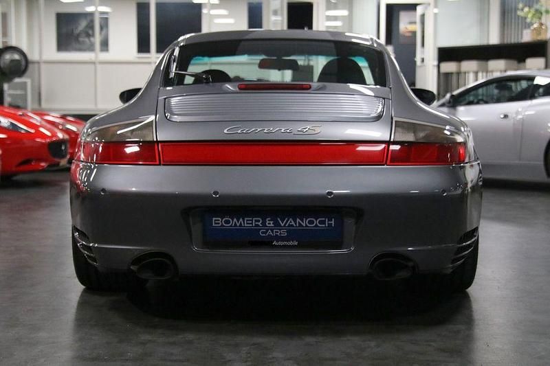 Gebraucht Porsche 996 320 PS (235 kW) 2003 Sealgrau Coupé