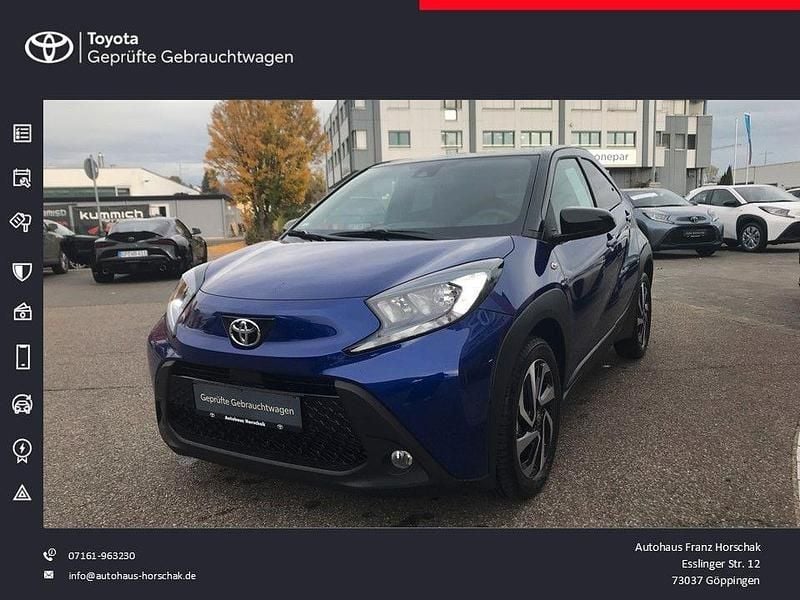 Blau Gebraucht 2025 Toyota Aygo Team Kleinwagen | 17.990 € (Fairer Preis) - Bild 1/4