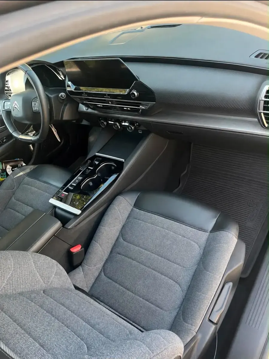 Gebraucht Citroën C5 X Feel 225 PS (165 kW) 2022 Grau Kombi