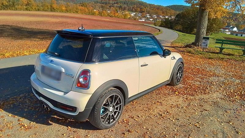 Gebraucht Mini Cooper S 184 PS (135 kW) 2012 Beige Kleinwagen