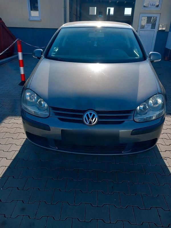 Usata VW Golf IV 2004 Grigio Berlina