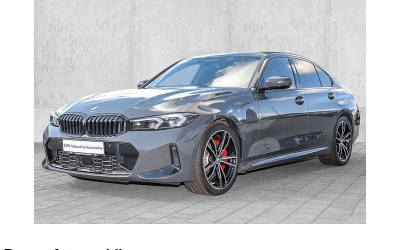 Grau Gebraucht 2024 BMW 330 Comfort Edition Limousine | 46.995 € (Fairer Preis) - Bild 1/4