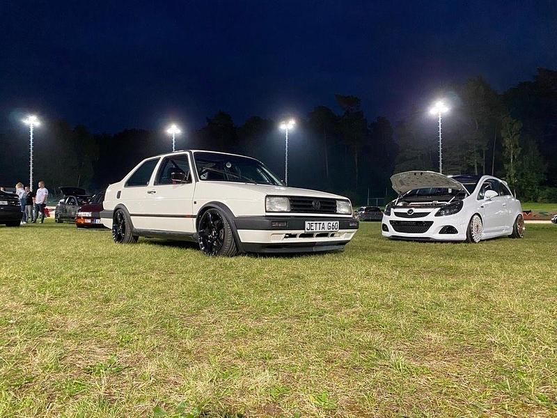 Gebraucht VW Jetta 250 PS (183 kW) 1991 Weiß Limousine