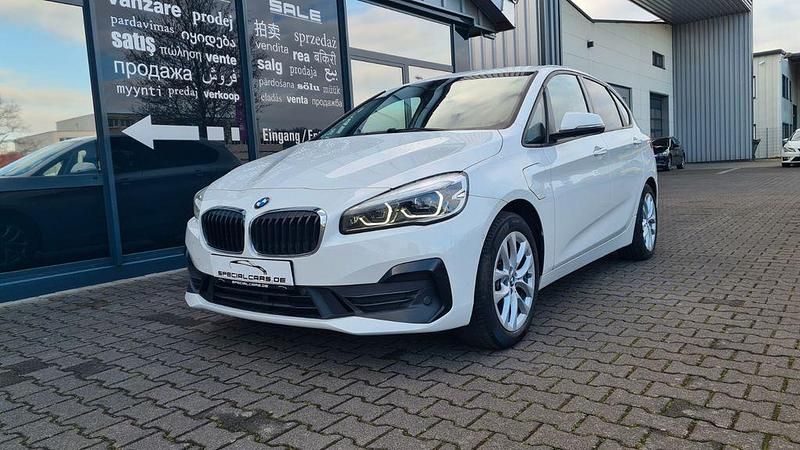 Gebraucht BMW 225 Advantage 224 PS (164 kW) 2021 Weiß Limousine