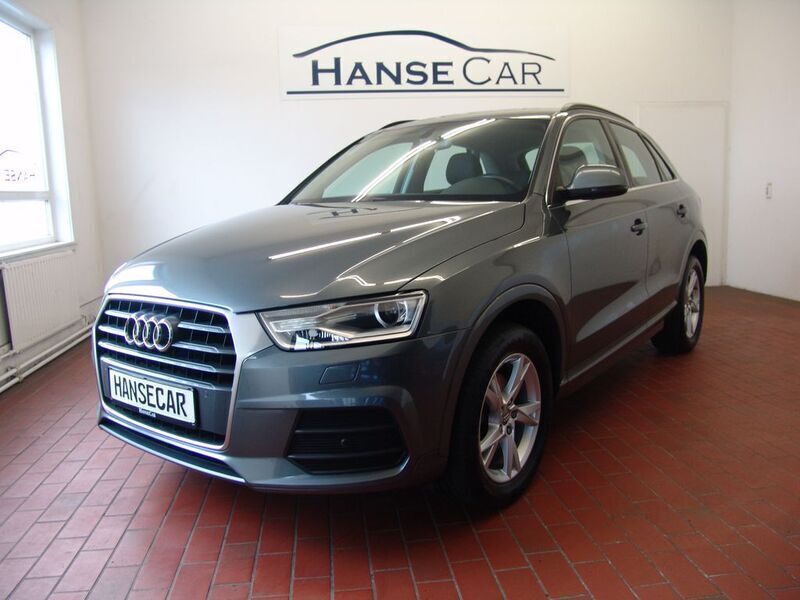 Grau Gebraucht 2015 Audi Q3 Sport SUV | 15.790 € (Fairer Preis) - Bild 1/4