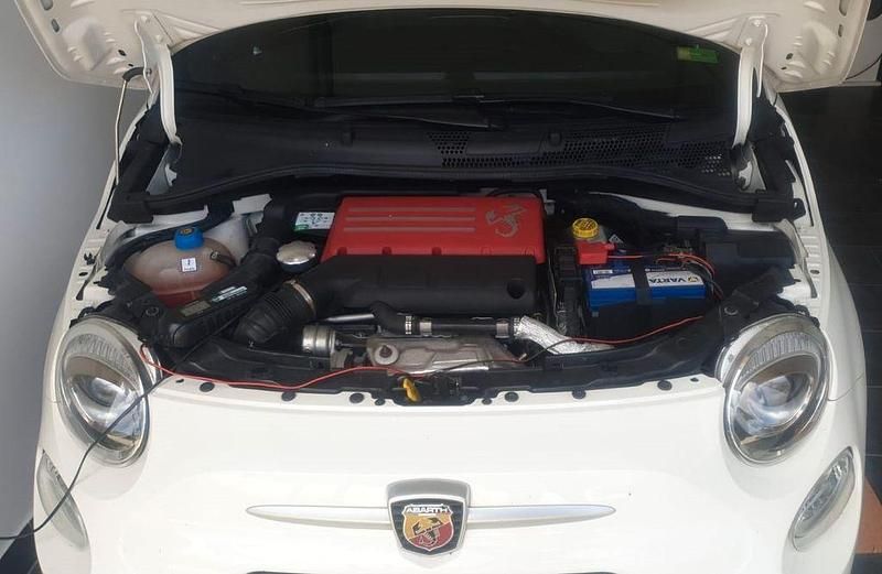 Gebraucht Abarth 595C Turismo 165 PS (121 kW) 2016 Weiß Cabrio