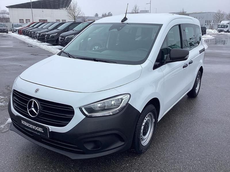 Gebraucht Mercedes Citan 112 116 PS (85 kW) 2022 Arktikweiß Kombi