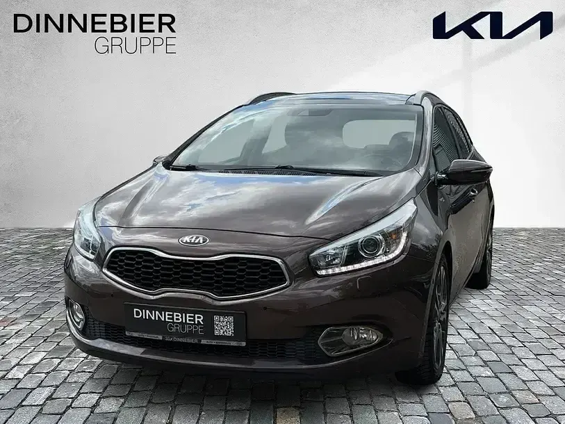 Occasion Kia Ceed Platinum 128 ch (94 kW) 2014 Marron Citadine