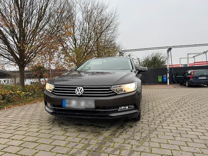 Gebraucht 2015 VW Passat Kombi | 10.900 € (Superpreis) - Bild 1/4