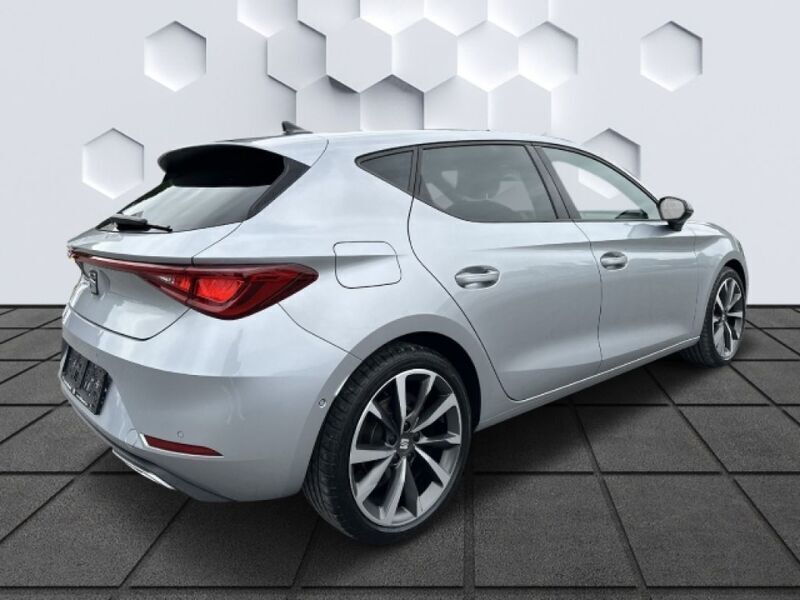 Gebraucht Seat Leon FR 131 PS (96 kW) 2021 Silber Limousine