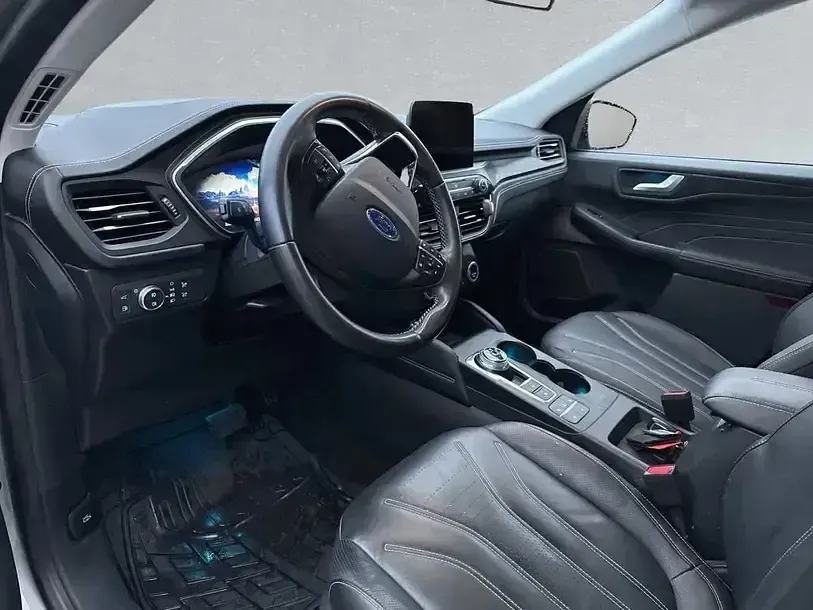 Gebraucht Ford Kuga Vignale 225 PS (165 kW) 2021 Silber SUV
