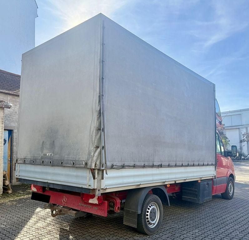 Gebraucht Mercedes Sprinter 163 PS (119 kW) 2011 Rot