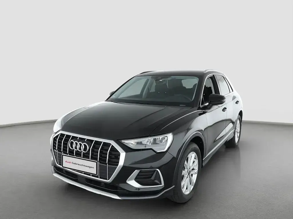 Gebraucht Audi Q3 Advanced Plus 150 PS (110 kW) 2025 Mythosschwarz metallic SUV