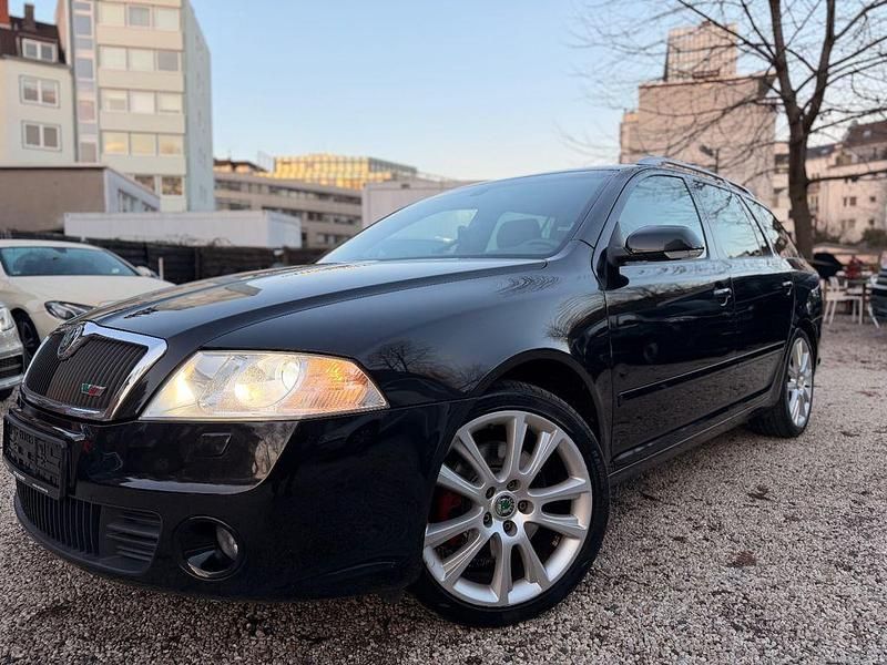 Schwarz Gebraucht 2008 Skoda Octavia RS Kombi | 3.950 € (Fairer Preis) - Bild 1/4