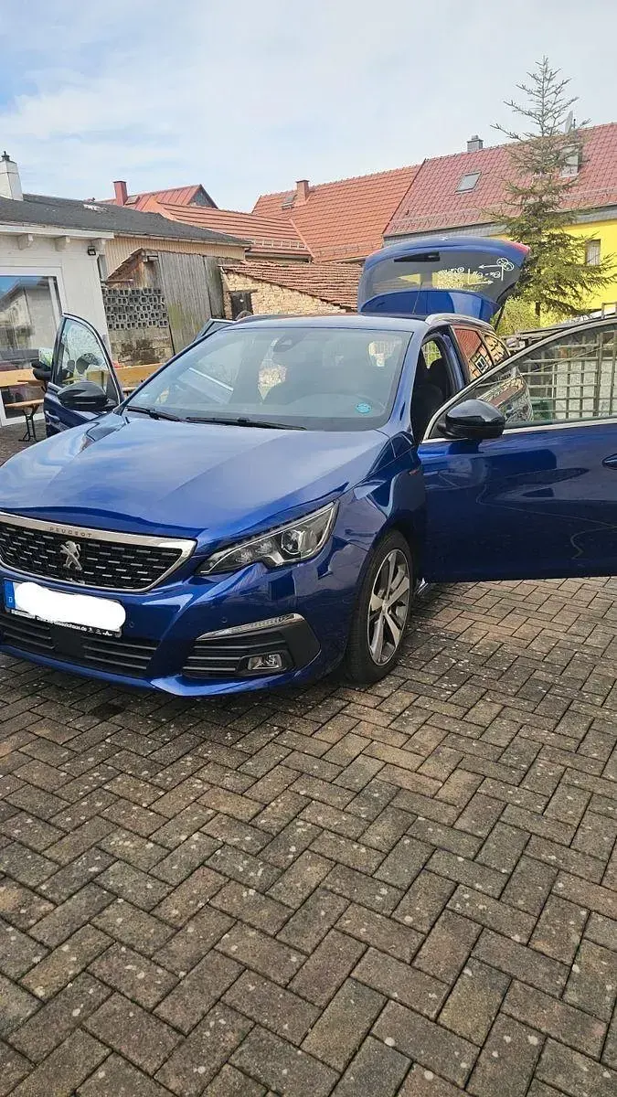 Gebraucht Peugeot 308 SW GT-line 131 PS (96 kW) 2018 Blau Kombi