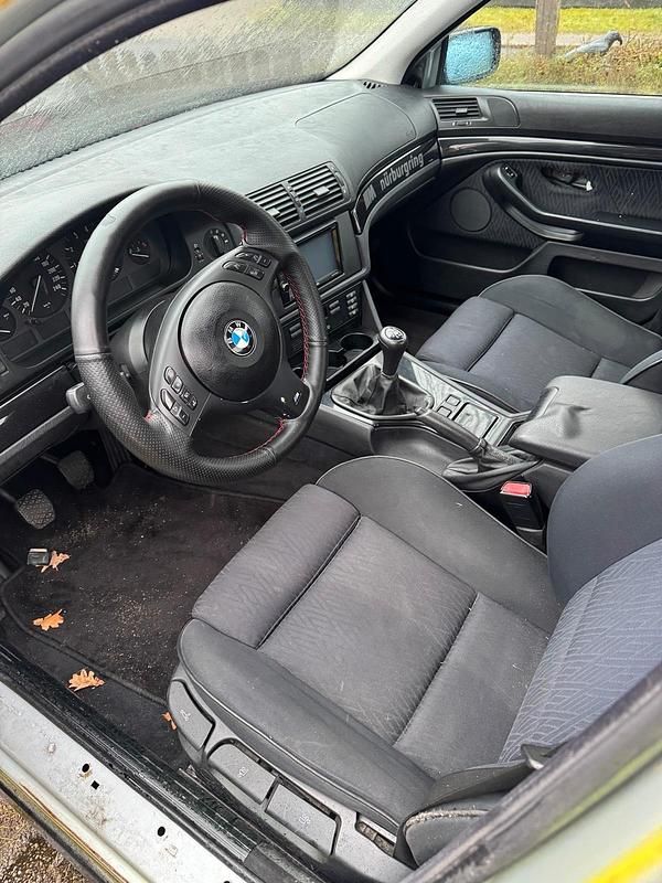 Gebraucht BMW 523 170 PS (125 kW) 1997 Schwarz Limousine