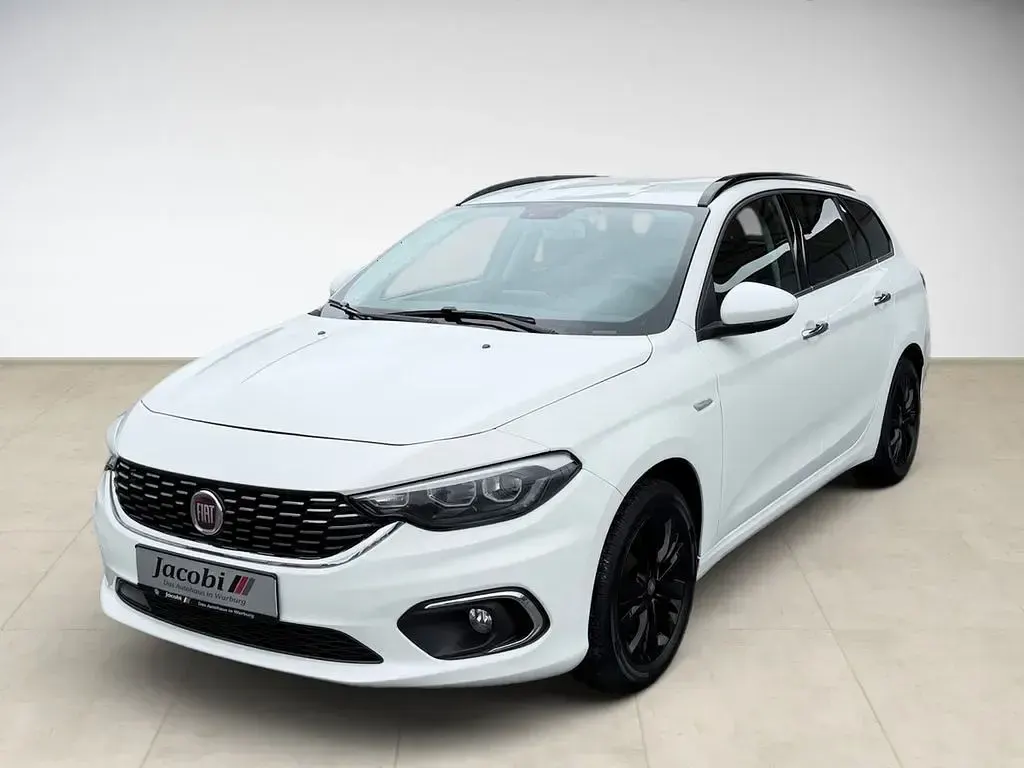 Gebraucht Fiat Tipo Business 120 PS (88 kW) 2019 Weiß Limousine