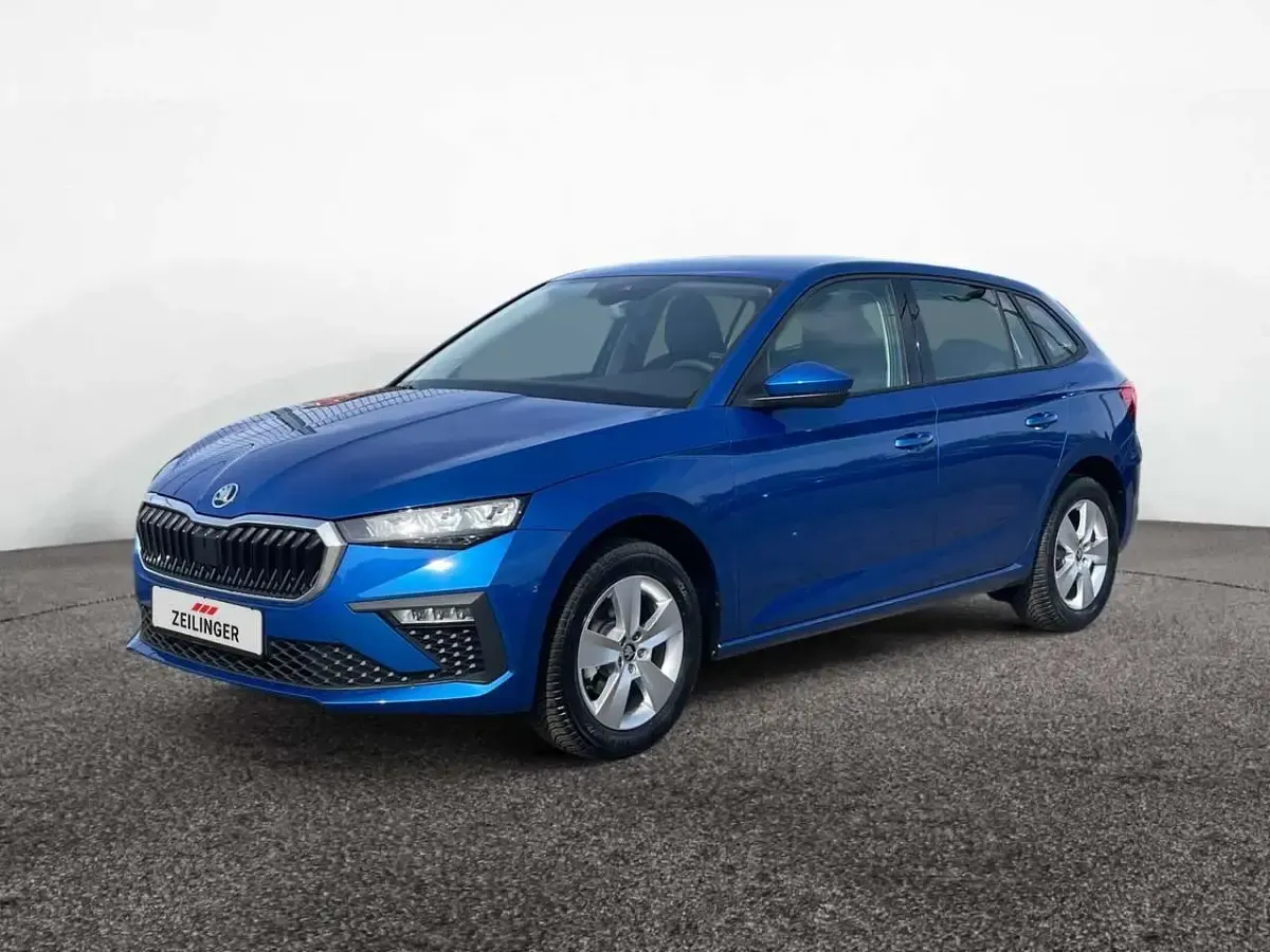 Gebraucht Skoda Scala Selection 116 PS (85 kW) 2026 Raceblau Kleinwagen