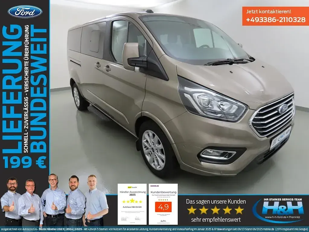 Gebraucht Ford Tourneo Custom Titanium 185 PS (136 kW) 2022 Van