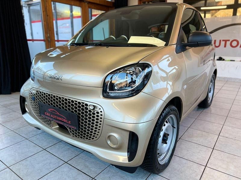 Gebraucht Smart ForTwo Coupé 60 kW (82 PS) 2020 Beige Kleinwagen
