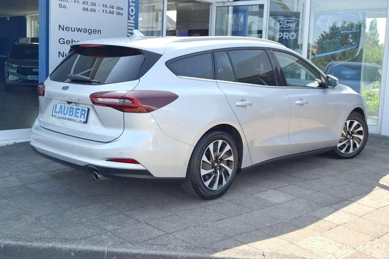 Gebraucht Ford Focus Titanium X 116 PS (85 kW) 2024 Polarsilber Kombi