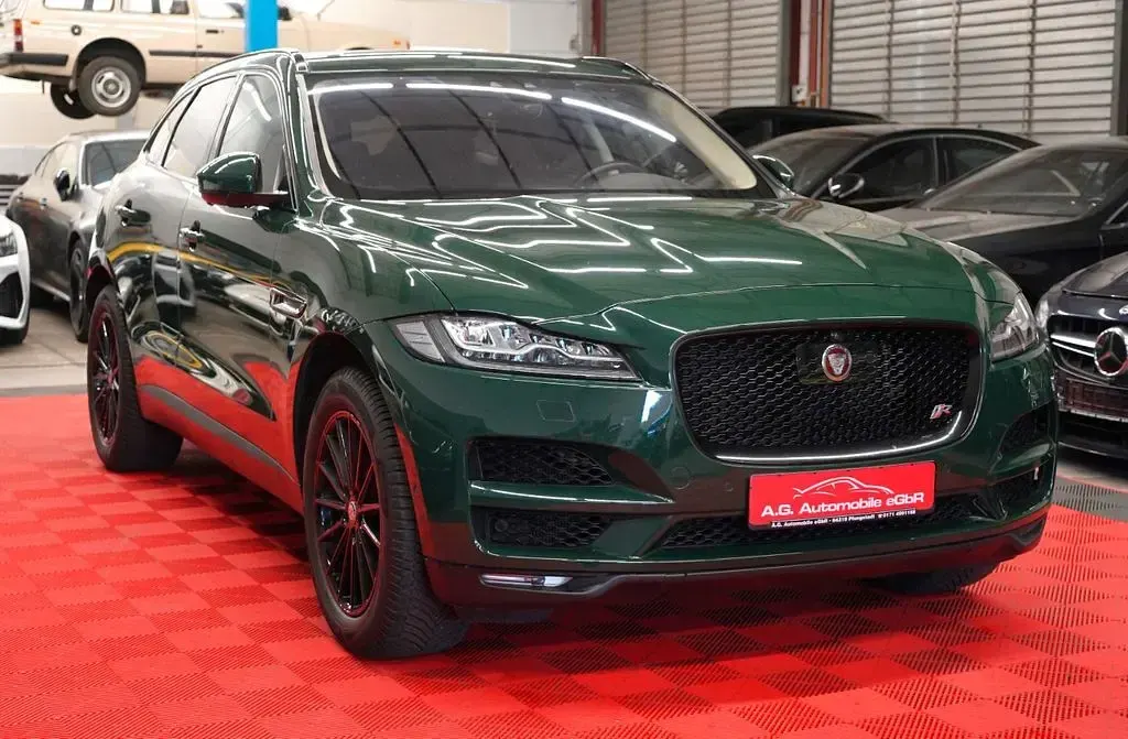 Używany Jaguar F-Pace 250 KM (183 kW) 2018 Zielony SUV