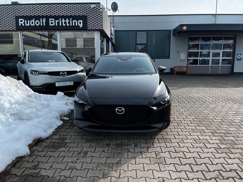 Neu Mazda 3 Center-Line 140 PS (102 kW) 2026 Schwarz Limousine