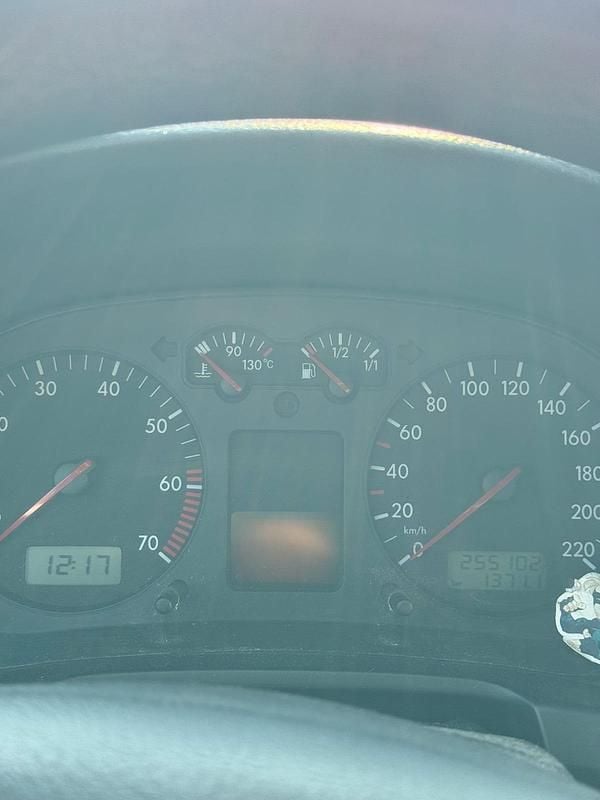 Gebraucht VW Golf IV 75 PS (55 kW) 2001 Schwarz Kleinwagen