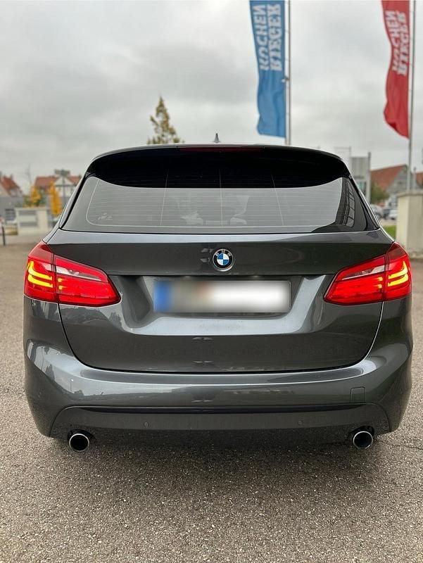 Gebraucht BMW 220 192 PS (141 kW) 2018 Grau Kombi