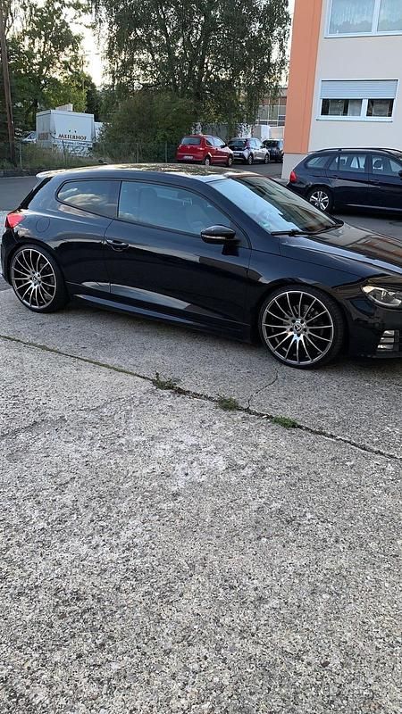 Schwarz Gebraucht 2014 VW Scirocco Coupé | 9.800 € (Guter Preis) - Bild 1/4