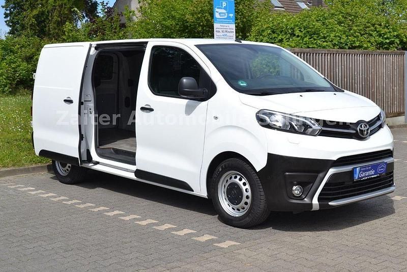 Gebraucht Toyota Proace 150 PS (110 kW) 2020 Weiß Van / Kleinbus
