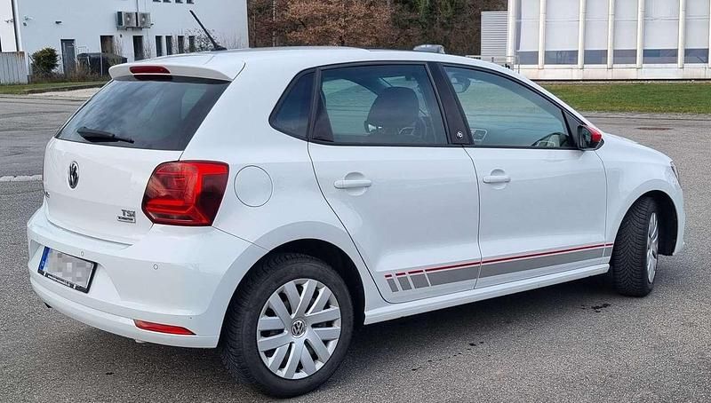 Gebraucht VW Polo Beats 90 PS (66 kW) 2016 Weiß Kleinwagen