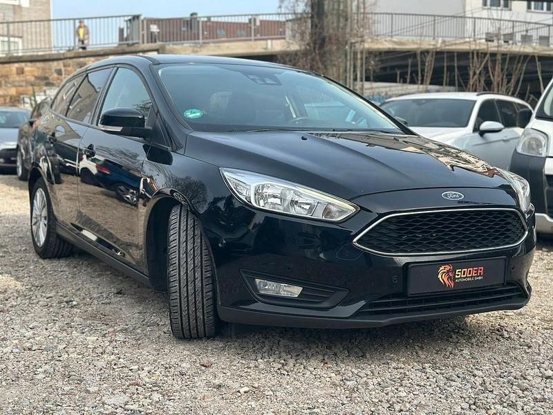 Gebraucht Ford Focus Business Edition 120 PS (88 kW) 2017 Schwarz Limousine