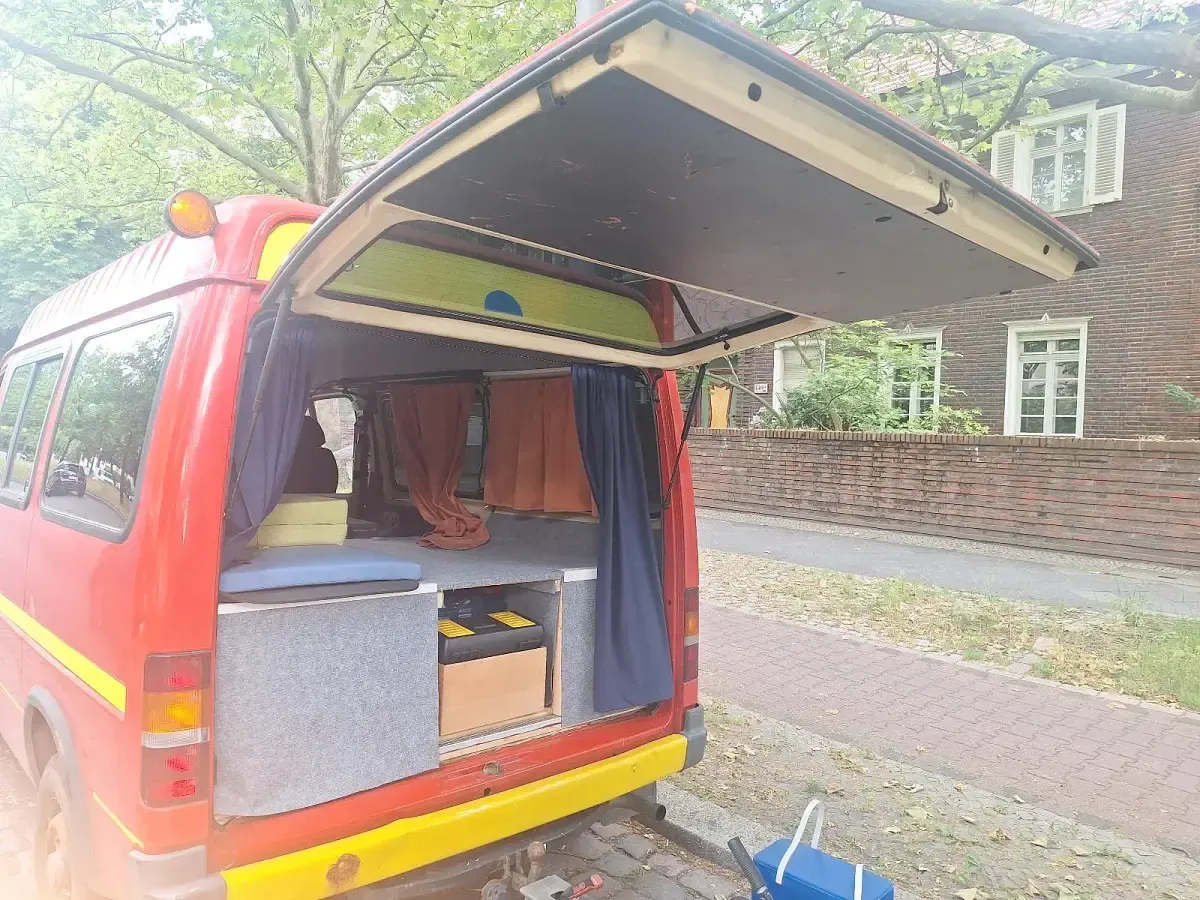 Gebraucht Ford Transit 68 PS (50 kW) 1993 Rot Van / Kleinbus