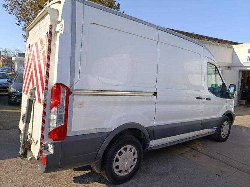 Usata Ford Transit 131 CV (96 kW) 2019 Bianco Furgone