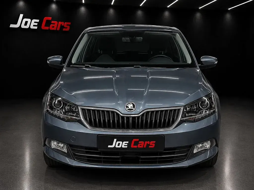 Gebraucht Skoda Fabia Style 90 PS (66 kW) 2017 Grau Limousine
