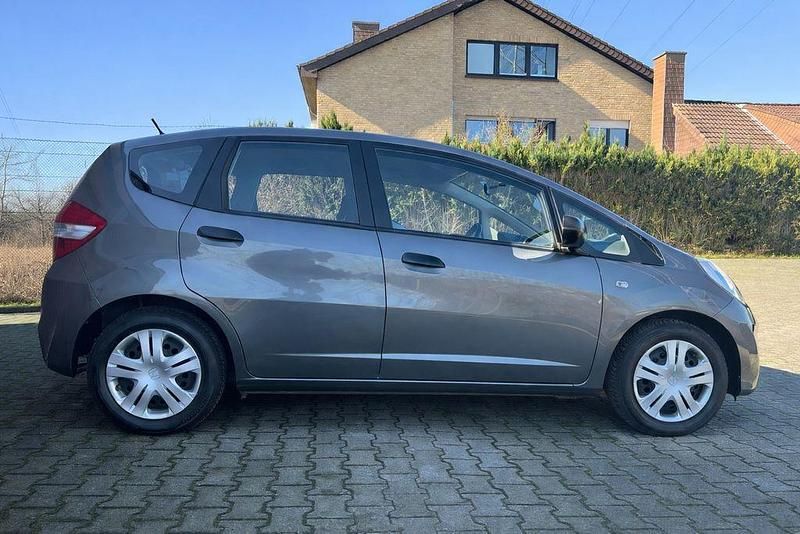 Gebraucht Honda Jazz 90 PS (66 kW) 2012 Grau Kleinwagen