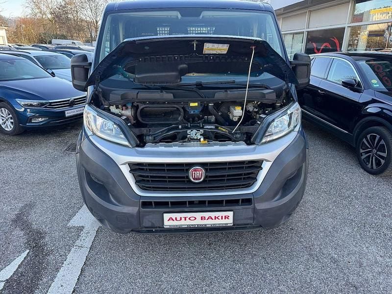 Gebraucht Fiat Ducato 131 PS (96 kW) 2015 Blau Van