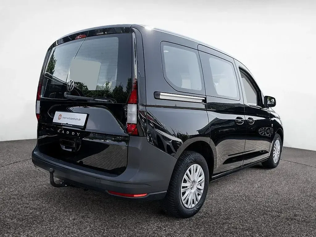 Gebraucht VW Caddy Life 102 PS (75 kW) 2022 Schwarz Van / Kleinbus