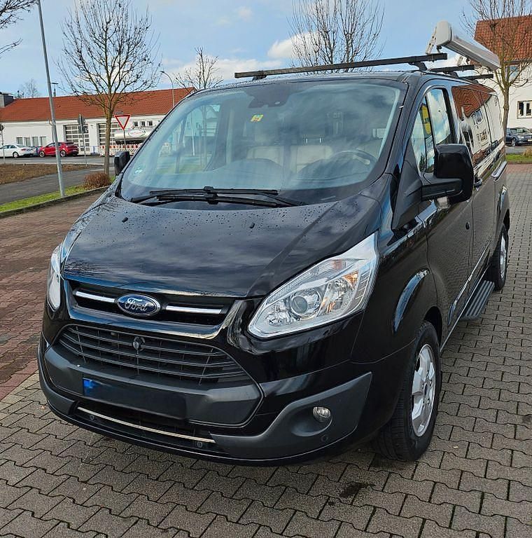 Schwarz Gebraucht 2017 Ford Tourneo Custom Van / Kleinbus | 22.999 € (Superpreis) - Bild 1/4