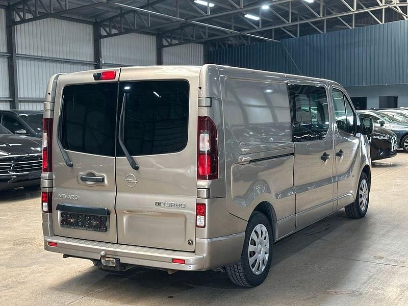 Gebraucht Opel Vivaro 2017 Grau Van / Kleinbus