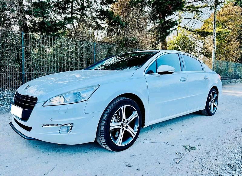 Weiß Gebraucht 2012 Peugeot 508 GT Limousine | 6.699 € (Fairer Preis) - Bild 1/4