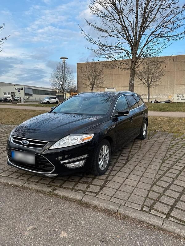 Gebraucht Ford Mondeo Titanium 140 PS (102 kW) 2013 Schwarz Kombi